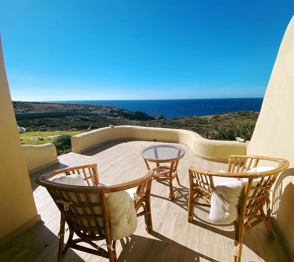 Villa Antioco Cala Sapone ภายนอก รูปภาพ