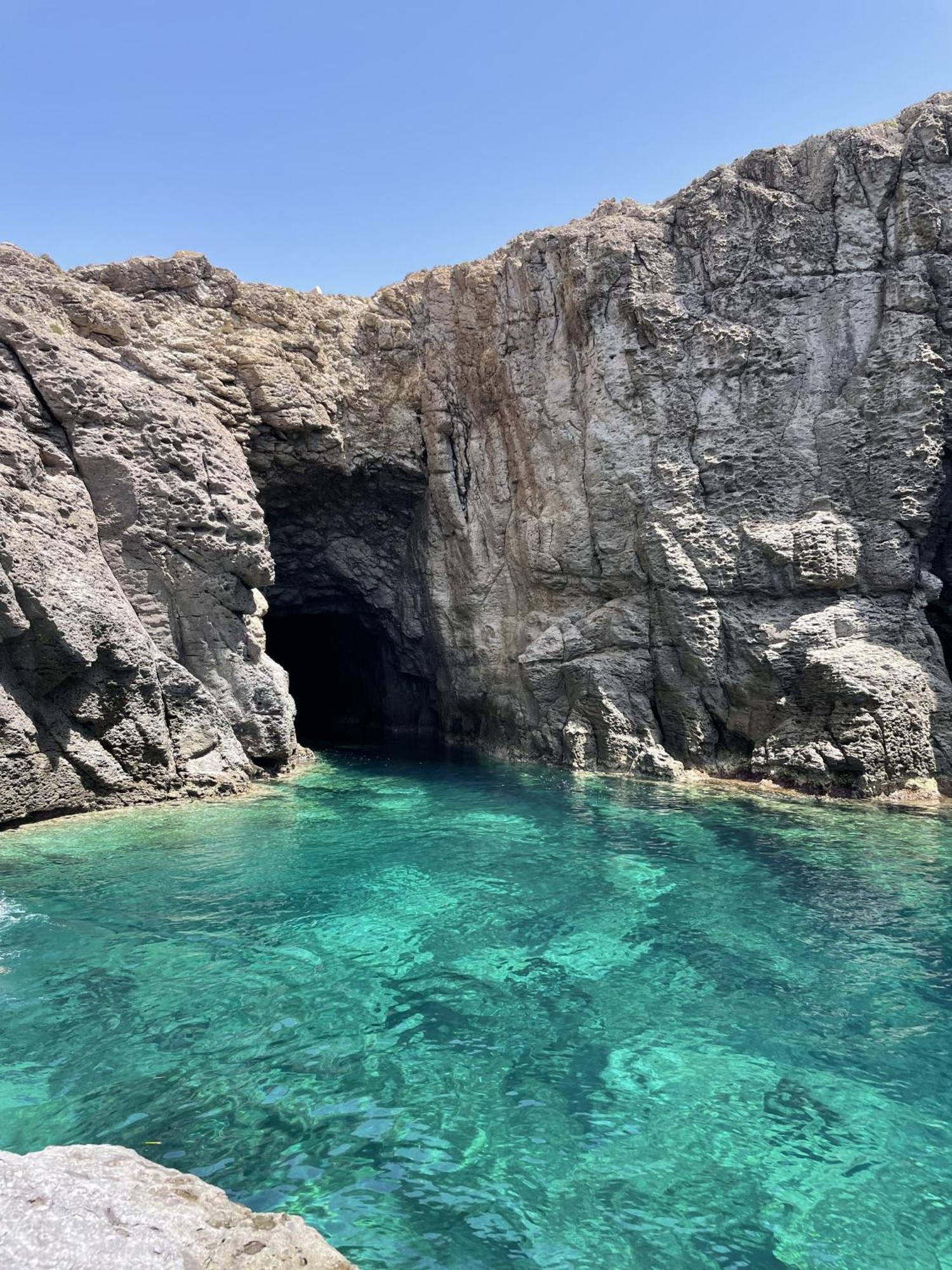 Villa Antioco Cala Sapone ภายนอก รูปภาพ